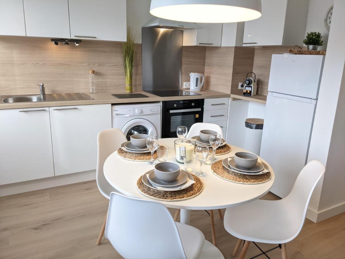 Апартаменты Cosy Iris 3Ch - Stationnement Gratuit - Lumineux По Экстерьер фото